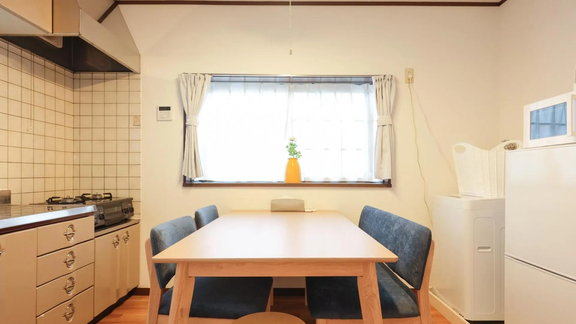グレース横山 Apartment Tokyo 0*,  Japan
